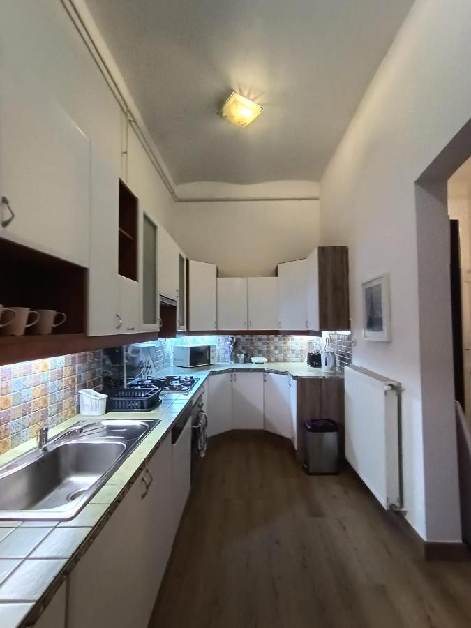 Park Danubes View Market Apartment *
