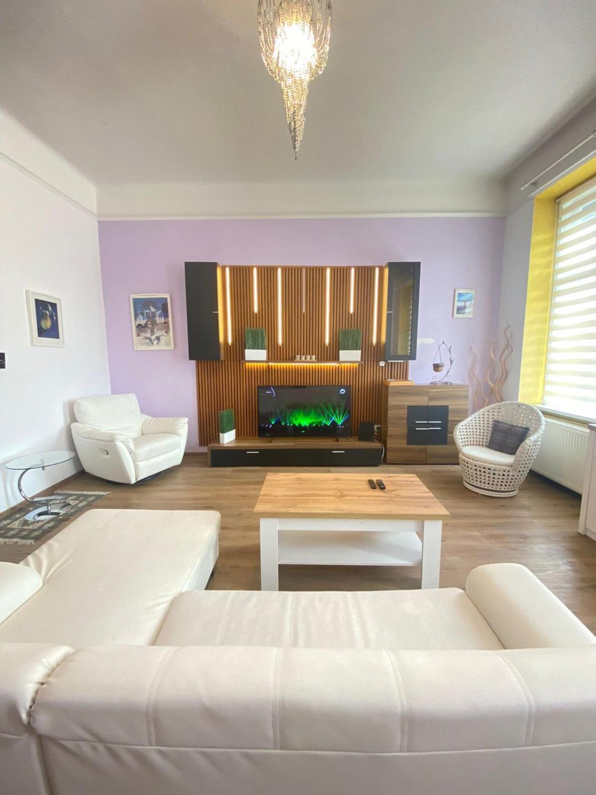 Park Danubes View Market Apartment *